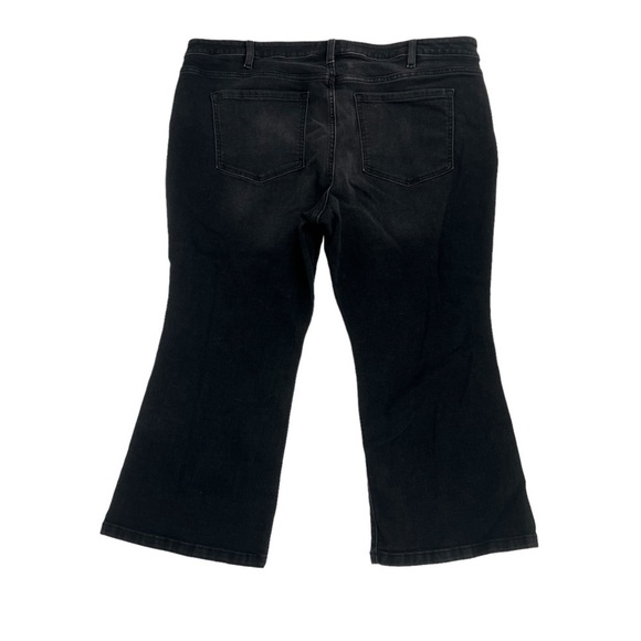 Lane Bryant Black Mid Rise Essential Stretch Girlfriend Jeans Size 24 Women’s - Picture 3 of 5